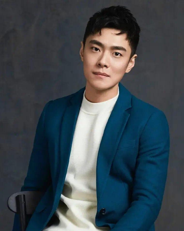 男演员刘阳，小巷深处的独特韵味