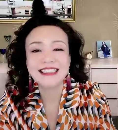 张兰近况，商业巨头的生活与事业新篇章揭秘