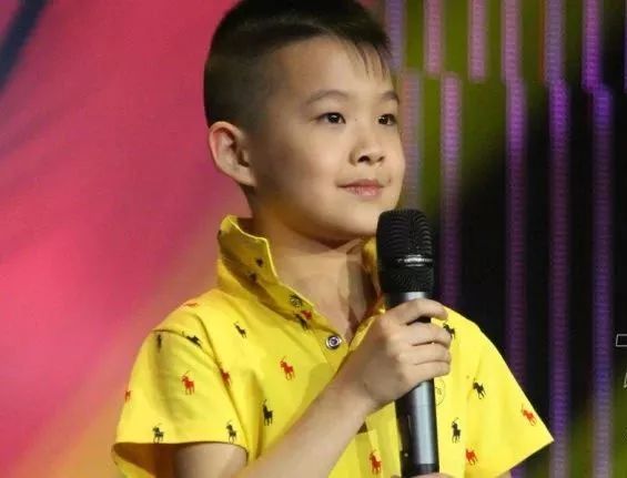 小男旦巴特尔近期演出，科技与传统艺术的璀璨交融