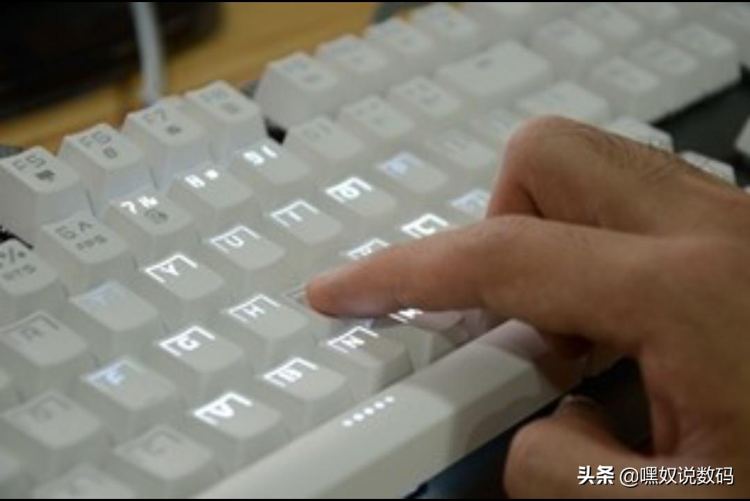 最新键盘排序，探索变化中的学习之旅，培育自信与成就感的键盘圣地